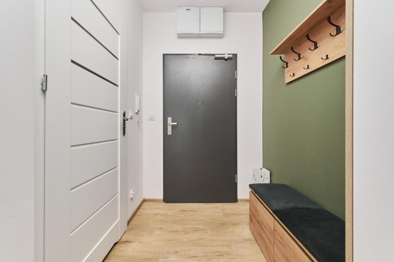City Panorama Studio Apartments Jaworska 4 By Noclegi Renters Wroclaw Exterior photo